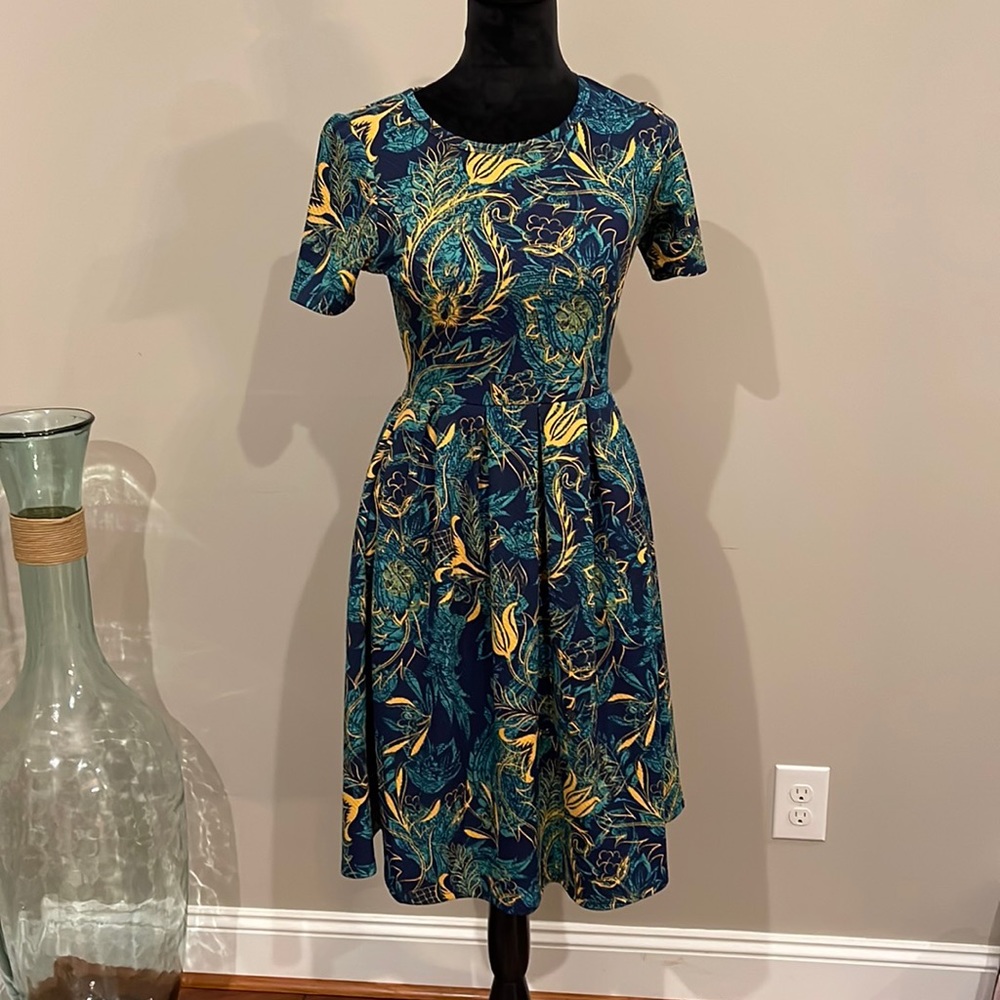 Lularoe Amelia